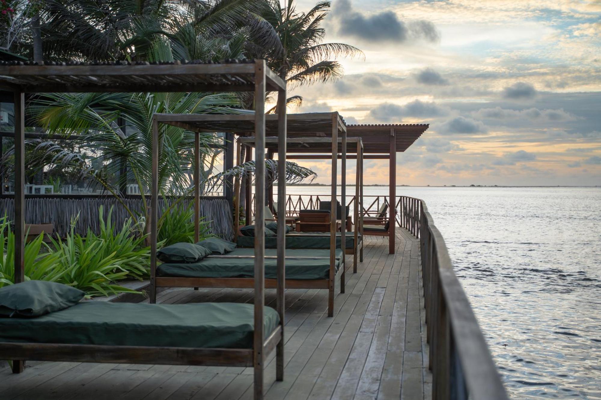 Santa Maria Atins Hotel Exterior photo